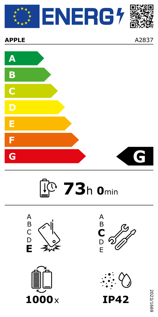 Étiquette énergétique de l’UE, code QR et informations, modèle Apple A2837, classe G, classes d’efficacité énergétique (échelle allant de A à G), A (la plus élevée) à G (la plus basse), endurance de la batterie par cycle, 73 heures et 0 minute par charge complète de la batterie, résistance aux chutes répétées de classe E, A (plus résistante) à E (moins résistante), réparabilité de classe C, A (plus réparable) à E (moins réparable), endurance de la batterie de 1 000 cycles, indice de protection IP42 pour la poussière et l’eau, règlement 2023/1669