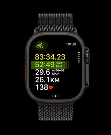 Apple Watch Ultra 3, μαύρο χρώμα, κάσα από τιτάνιο, Πολυαθλητική προπόνηση, λουράκι, μαύρο λουράκι Milanese Loop